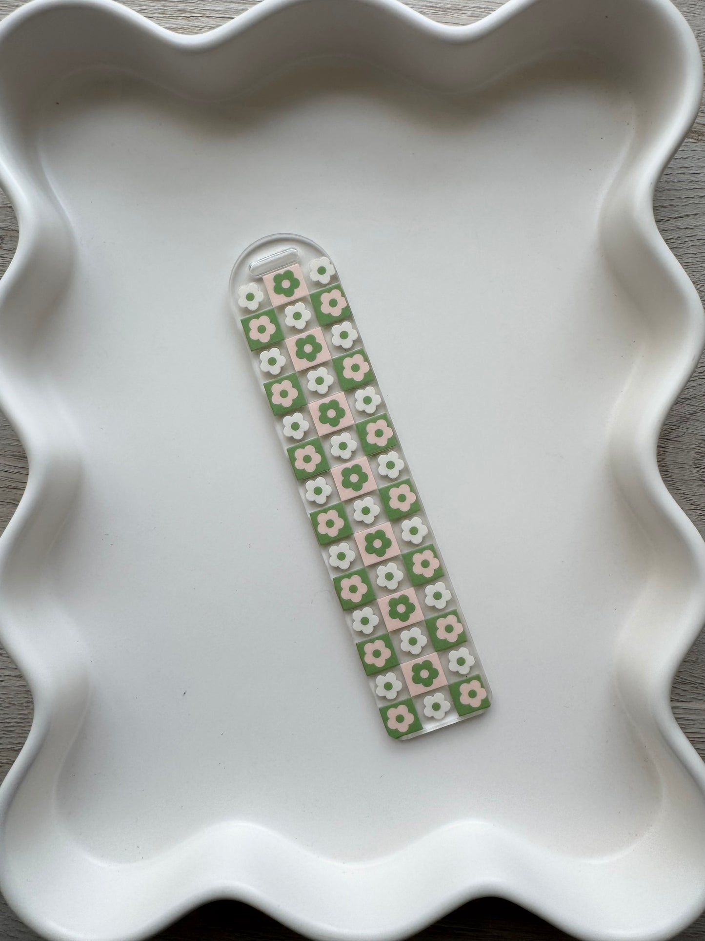 Groovy Florals & Checks Bookmark - Green